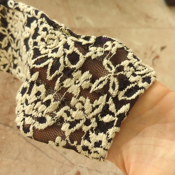 Crop top and fitted skirt set - Picture 3 of 4